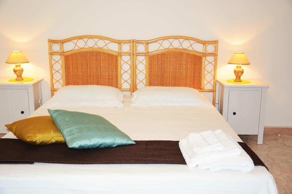 Salenterra B&B Аллисте Экстерьер фото
