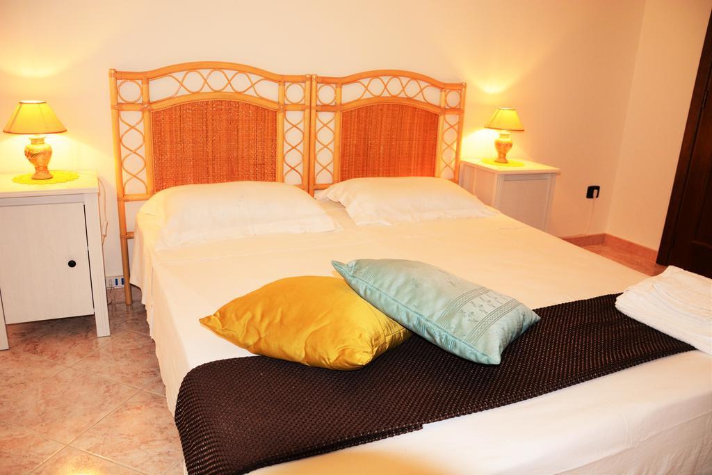 Salenterra B&B Аллисте Экстерьер фото